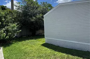 5015 SW 29 Street, Davie, FL 33312 - Photo 45