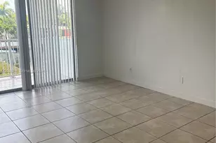 2000 NE 135th St, North Miami, FL 33181 - Photo 3