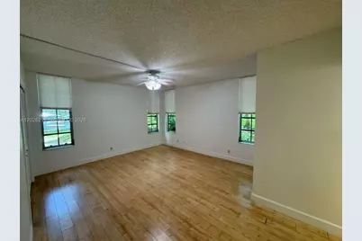 [Address not provided], Pompano Beach, FL 33069 - Photo 15