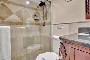 3801 S Ocean Dr, Hollywood, FL 33019 - Photo 17