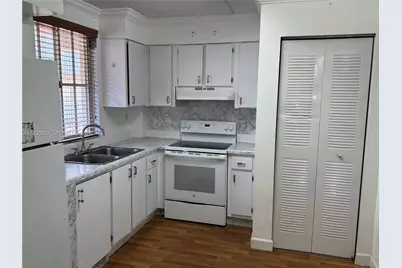 6195 NW 186th St #303, Hialeah, FL 33015 - Photo 5