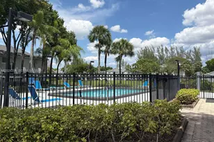 1141 Lake Victoria Dr, Palm Beach, FL 33411 - Photo 27