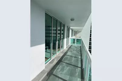 1800 N Bayshore Dr #2310, Miami, FL 33132 - Photo 45