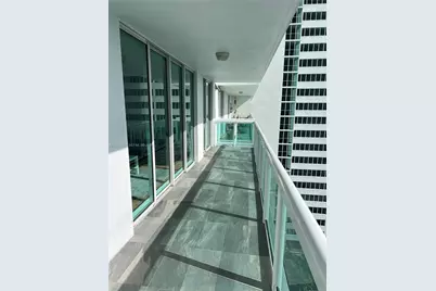 1800 N Bayshore Dr #2310, Miami, FL 33132 - Photo 45