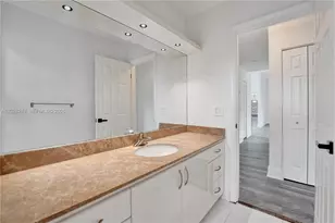 417 SE 4th St, Dania Beach, FL 33004 - Photo 25