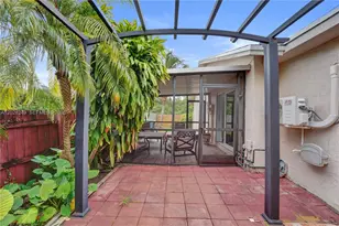 417 SE 4th St, Dania Beach, FL 33004 - Photo 47