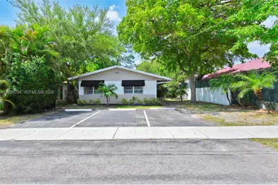 1716 SW 11th Ct #2, Fort Lauderdale, FL 33312 - Photo 9