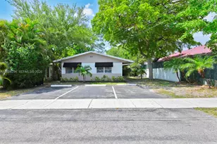 1716 SW 11th Ct, Fort Lauderdale, FL 33312 - Photo 9