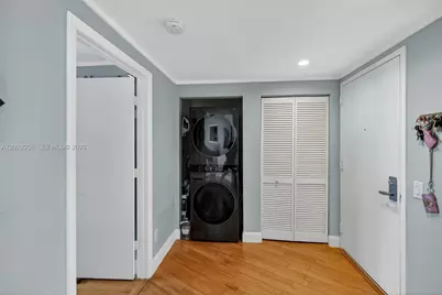 2475 Brickell Ave #2407, Miami, FL 33129 - Photo 27
