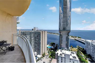 2475 Brickell Ave #2407, Miami, FL 33129 - Photo 7
