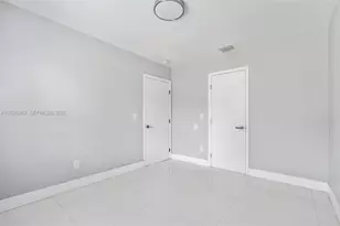 352 NW 41st St, Miami, FL 33127 - Photo 27