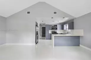 352 NW 41st St, Miami, FL 33127 - Photo 9