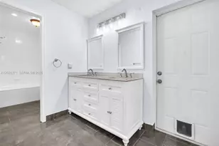 8176 Pine Cir, Tamarac, FL 33321 - Photo 17