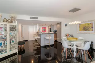 11 Island Ave, Miami Beach, FL 33139 - Photo 3