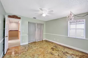 8860 Southern Orchard Rd S, Davie, FL 33328 - Photo 37