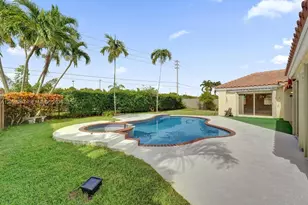 8860 Southern Orchard Rd S, Davie, FL 33328 - Photo 45