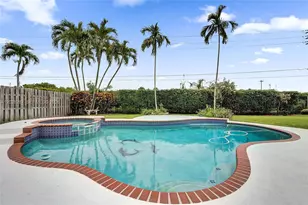 8860 Southern Orchard Rd S, Davie, FL 33328 - Photo 49