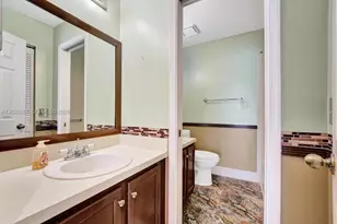 8860 Southern Orchard Rd S, Davie, FL 33328 - Photo 39