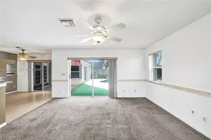 8860 Southern Orchard Rd S, Davie, FL 33328 - Photo 23