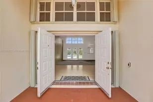 8860 Southern Orchard Rd S, Davie, FL 33328 - Photo 3