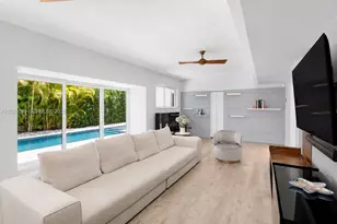 857 NE 98th St, Miami Shores, FL 33138 - Photo 11