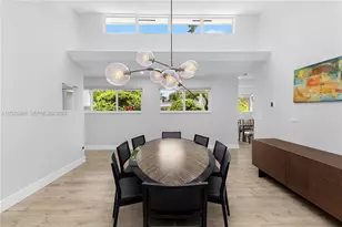 857 NE 98th St, Miami Shores, FL 33138 - Photo 13