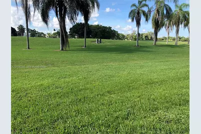 16300 Golf Club Rd #105, Weston, FL 33326 - Photo 37