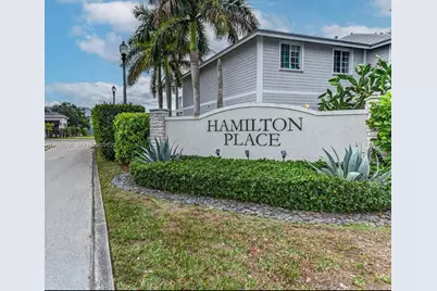 916 SE 17th Ct, Homestead, FL 33034 - Photo 1