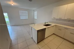 12856 NW 22nd Pl, Miami, FL 33167 - Photo 13
