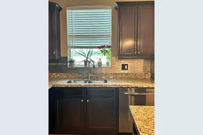 3057 Tortola Way, Hollywood, FL 33024 - Photo 15