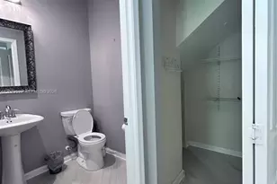 3057 Tortola Way, Hollywood, FL 33024 - Photo 9