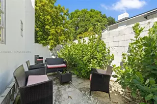 2453 SW 17th St, Miami, FL 33145 - Photo 21