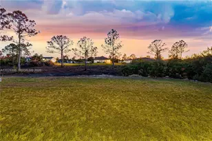 450 Mercedes Ct, Lehigh Acres, FL 33972 - Photo 35