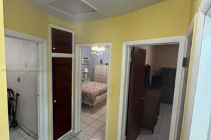 252 E 37th St, Hialeah, FL 33013 - Photo 21