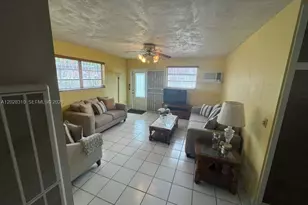 252 E 37th St, Hialeah, FL 33013 - Photo 11