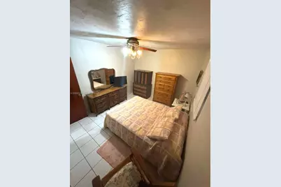 252 E 37th St, Hialeah, FL 33013 - Photo 31
