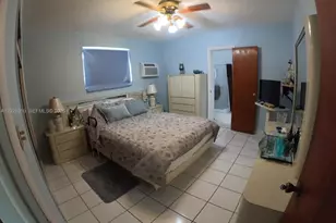 252 E 37th St, Hialeah, FL 33013 - Photo 25
