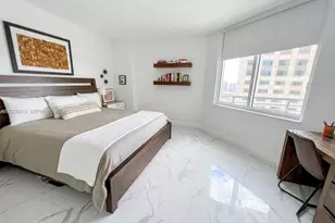 335 S Biscayne Blvd, Miami, FL 33131 - Photo 3
