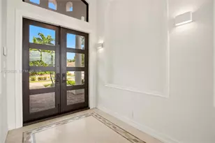 3250 W Stonebrook Cir, Davie, FL 33330 - Photo 5