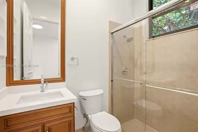 3250 W Stonebrook Cir, Davie, FL 33330 - Photo 43
