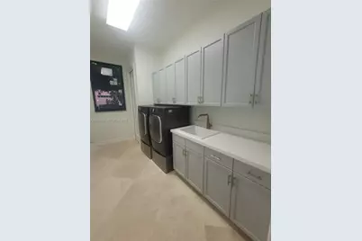 3250 W Stonebrook Cir, Davie, FL 33330 - Photo 15