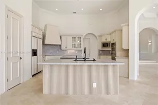 3250 W Stonebrook Cir, Davie, FL 33330 - Photo 15