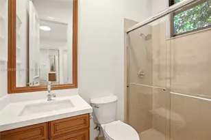 3250 W Stonebrook Cir, Davie, FL 33330 - Photo 47