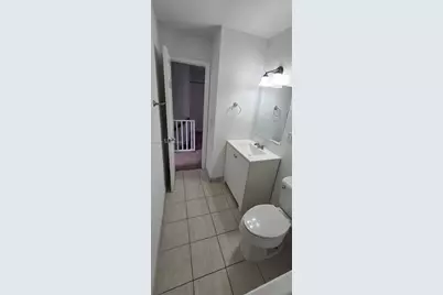 2120 Sherwood Forest Blvd #30, West Palm Beach, FL 33415 - Photo 11
