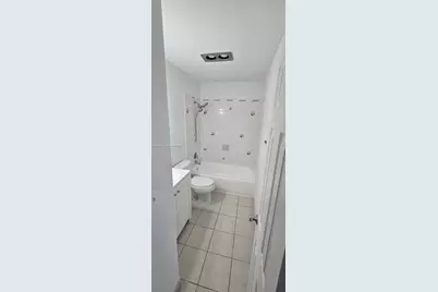 2120 Sherwood Forest Blvd #30, West Palm Beach, FL 33415 - Photo 15