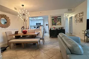 9755 NW 52nd St, Doral, FL 33178 - Photo 7
