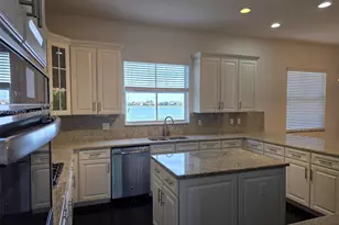 8671 Lakeside Bnd, Parkland, FL 33076 - Photo 5
