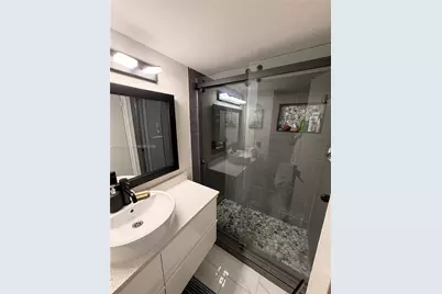 101 NW 93rd Ave #106, Pembroke Pines, FL 33024 - Photo 7