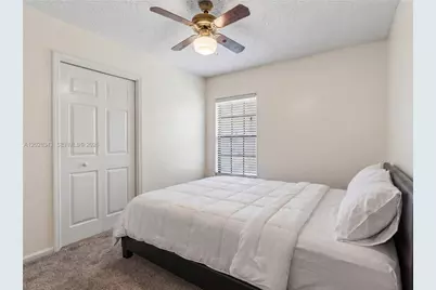 1641 Spring Oaks Ln, Jacksonville, FL 32221 - Photo 9
