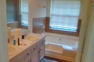 1641 Spring Oaks Ln, Jacksonville, FL 32221 - Photo 31